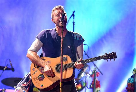 Der Glastonbury Festival 2015: Eine Ode an die kreative Energie von Coldplay und Chris Martin